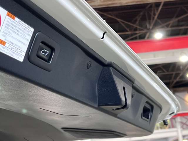 トヨタ ヴェルファイア　ハイブリッド ハイブリッド ２．５ ＺＲ Ｇエディション Ｅ－ＦＯＵＲ ４ＷＤ H27年 (関東) 99