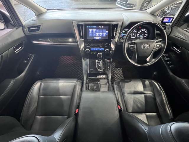 トヨタ ヴェルファイア　ハイブリッド ハイブリッド ２．５ ＺＲ Ｇエディション Ｅ－ＦＯＵＲ ４ＷＤ H27年 (関東) 99