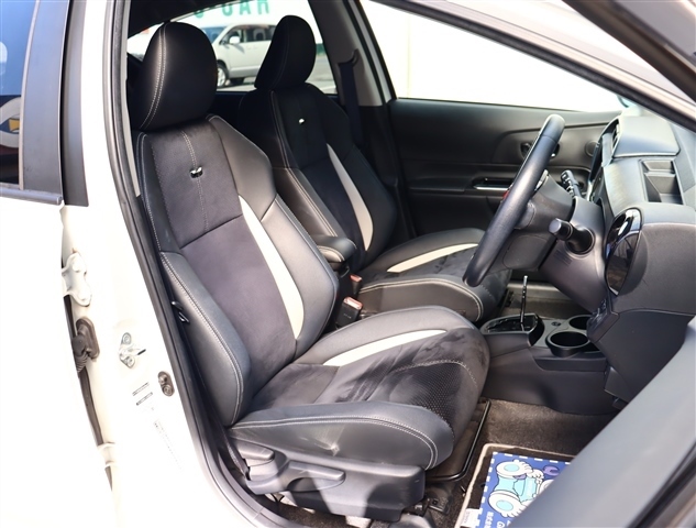 トヨタ アクア １．５ Ｇ Ｇ'Ｓ H26年 (関東) 99