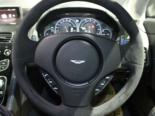 アストンマーティン Ｖ１２ヴァンテージ Ｓ スポーツシフトＩＩＩ H28年 (関東) 99