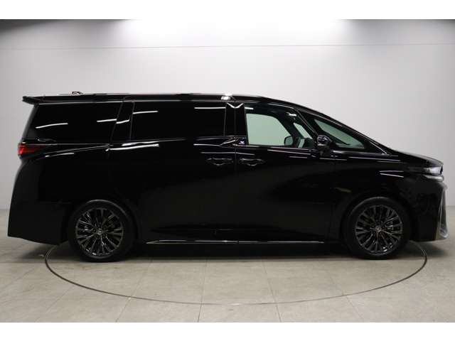 トヨタ ヴェルファイア　ハイブリッド ハイブリッド ２．５ Ｚプレミア Ｅ－ＦＯＵＲ ４ＷＤ R5年 (東海) 99