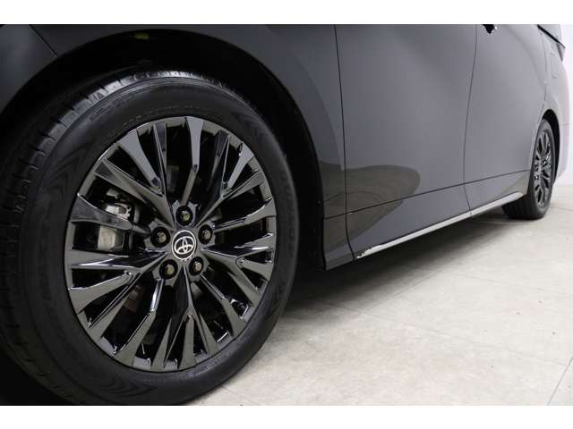 トヨタ ヴェルファイア　ハイブリッド ハイブリッド ２．５ Ｚプレミア Ｅ－ＦＯＵＲ ４ＷＤ R5年 (東海) 99