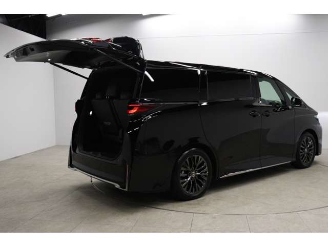 トヨタ ヴェルファイア　ハイブリッド ハイブリッド ２．５ Ｚプレミア Ｅ－ＦＯＵＲ ４ＷＤ R5年 (東海) 99