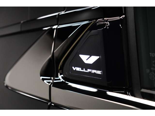 トヨタ ヴェルファイア　ハイブリッド ハイブリッド ２．５ Ｚプレミア Ｅ－ＦＯＵＲ ４ＷＤ R5年 (東海) 99