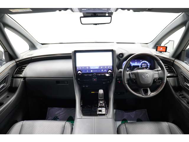 トヨタ ヴェルファイア　ハイブリッド ハイブリッド ２．５ Ｚプレミア Ｅ－ＦＯＵＲ ４ＷＤ R5年 (東海) 99