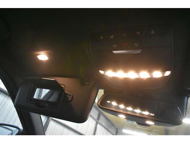 メルセデスベンツ Ｃクラス Ｃ１８０　ローレウスエディション H29年 (関東) 99