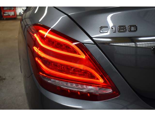 メルセデスベンツ Ｃクラス Ｃ１８０　ローレウスエディション H29年 (関東) 99