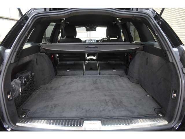 メルセデスベンツ Ｃクラスワゴン Ｃ２００ ローレウス エディション （ＢＳＧ搭載モデル） スポーツプラスパッケージ R2年 (関東) 99