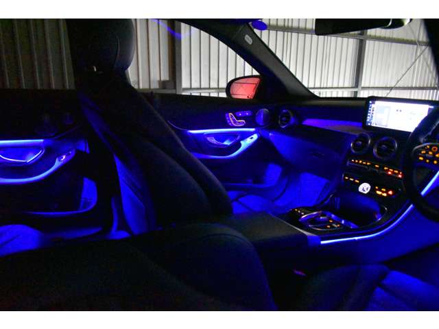 メルセデスベンツ Ｃクラスワゴン Ｃ２００ ローレウス エディション （ＢＳＧ搭載モデル） スポーツプラスパッケージ R2年 (関東) 99