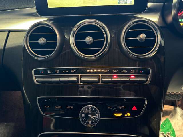 メルセデスベンツ Ｃクラス Ｃ２００ ４マチック アバンギャルド ４ＷＤ H30年 (東北) 99