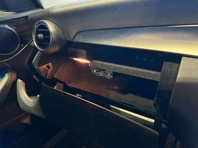 メルセデスベンツ Ｃクラス Ｃ２００ ４マチック アバンギャルド ４ＷＤ H30年 (東北) 99