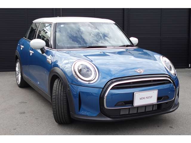 ミニ ミニ クーパー ５ドア プレミアムプラスパッケージ ＤＣＴ R6年 (近畿) 99