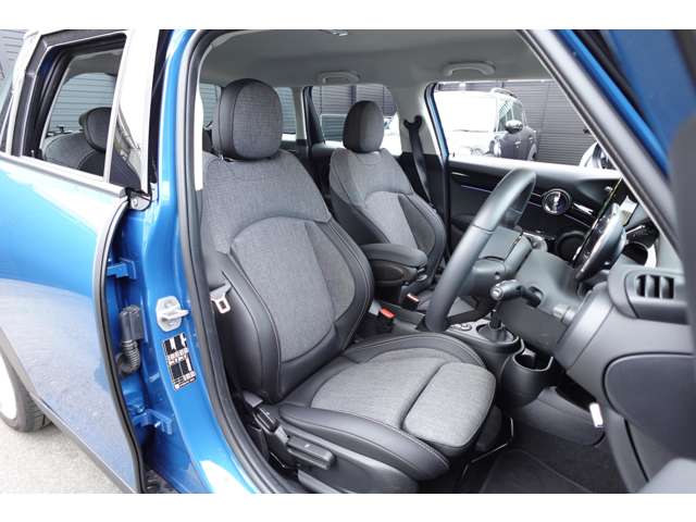 ミニ ミニ クーパー ５ドア プレミアムプラスパッケージ ＤＣＴ R6年 (近畿) 99