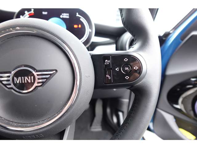 ミニ ミニ クーパー ５ドア プレミアムプラスパッケージ ＤＣＴ R6年 (近畿) 99