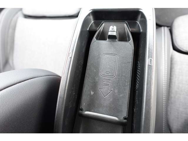 ミニ ミニ クーパー ５ドア プレミアムプラスパッケージ ＤＣＴ R6年 (近畿) 99