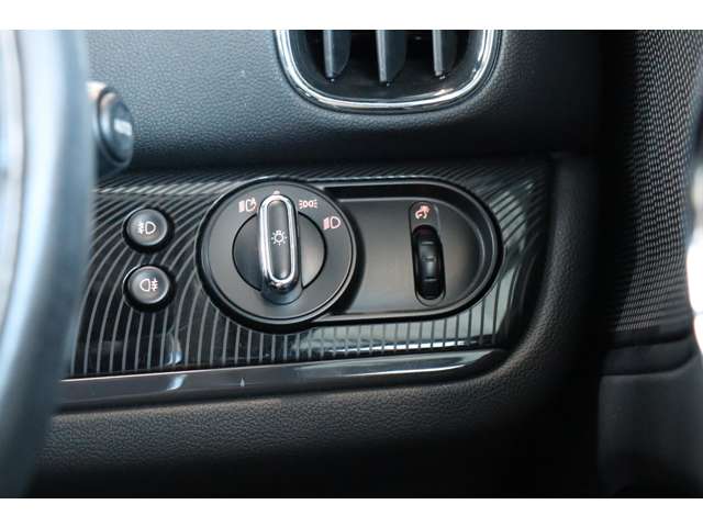 ミニ ミニクロスオーバー クーパー Ｄ H29年 (近畿) 99