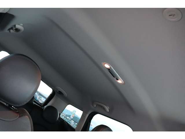 ミニ ミニクロスオーバー クーパー Ｄ H29年 (近畿) 99