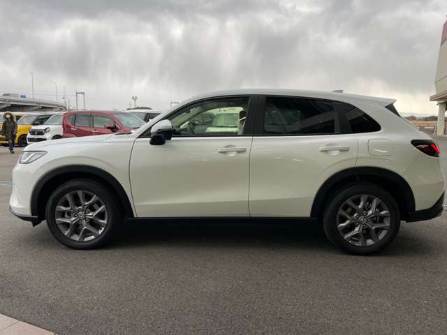 ホンダ ＺＲ－Ｖ ２．０ Ｅ：ＨＥＶ Ｘ R6年 (近畿) 99