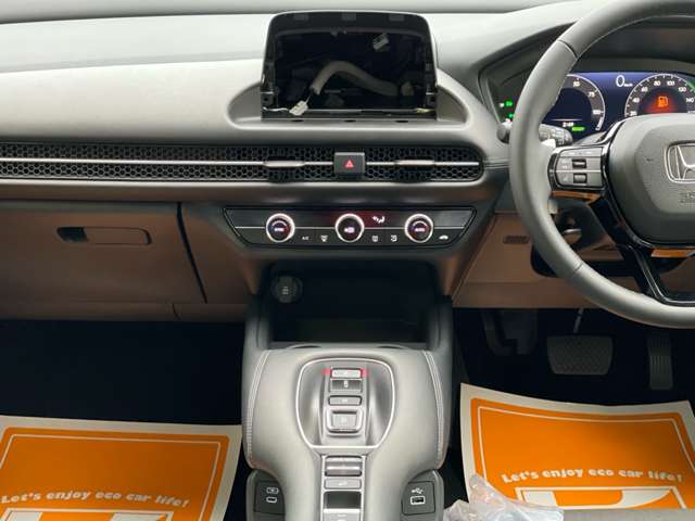 ホンダ ＺＲ－Ｖ ２．０ Ｅ：ＨＥＶ Ｘ R6年 (近畿) 99