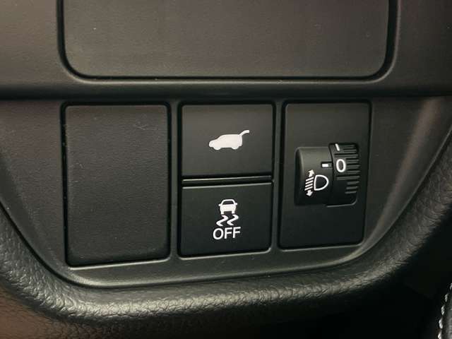 ホンダ ＺＲ－Ｖ ２．０ Ｅ：ＨＥＶ Ｘ R6年 (近畿) 99