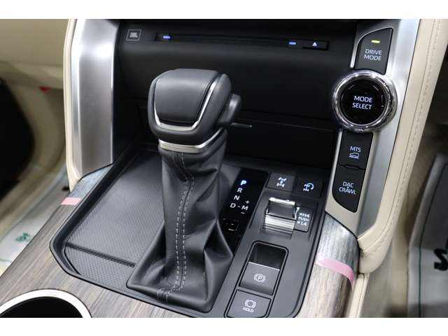 トヨタ ランドクルーザー ３．５ ＺＸ ４ＷＤ R6年 (東海) 99