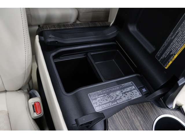 トヨタ ランドクルーザー ３．５ ＺＸ ４ＷＤ R6年 (東海) 99