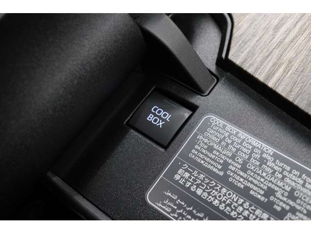 トヨタ ランドクルーザー ３．５ ＺＸ ４ＷＤ R6年 (東海) 99