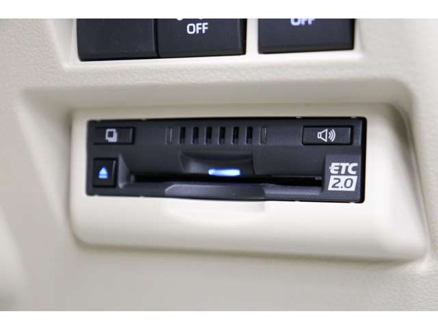 トヨタ ランドクルーザー ３．５ ＺＸ ４ＷＤ R6年 (東海) 99