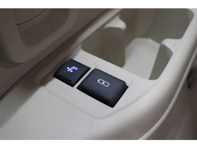 トヨタ ランドクルーザー ３．５ ＺＸ ４ＷＤ R6年 (東海) 99