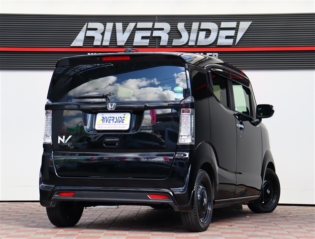 ホンダ Ｎ　ＢＯＸ　スラッシュ ６６０ Ｇ インディロックスタイル R1年 (関東) 99