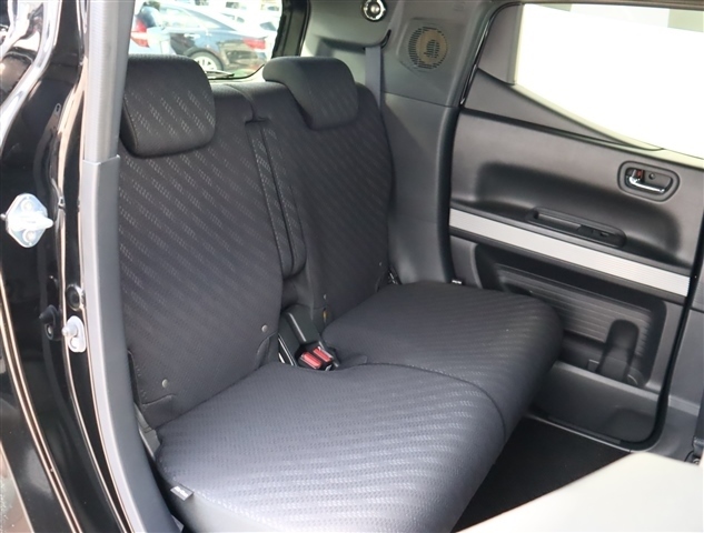 ホンダ Ｎ　ＢＯＸ　スラッシュ ６６０ Ｇ インディロックスタイル R1年 (関東) 99