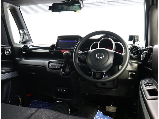 ホンダ Ｎ　ＢＯＸ　スラッシュ ６６０ Ｇ インディロックスタイル R1年 (関東) 99