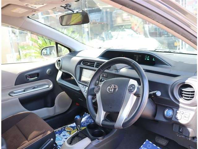 トヨタ アクア １．５ Ｇ H25年 (関東) 99