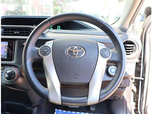 トヨタ アクア １．５ Ｇ H25年 (関東) 99