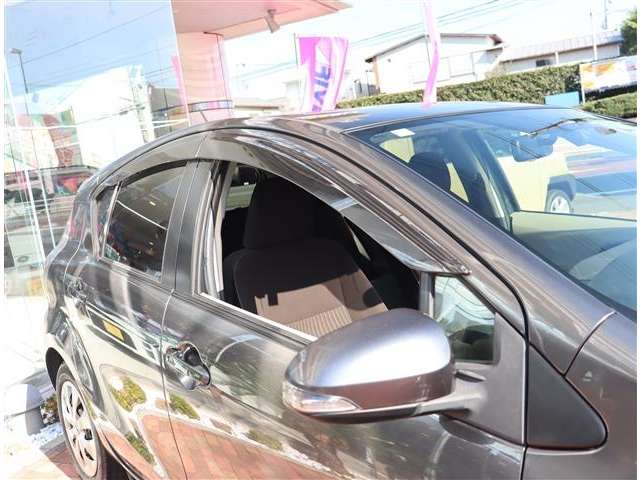 トヨタ アクア １．５ Ｇ H25年 (関東) 99