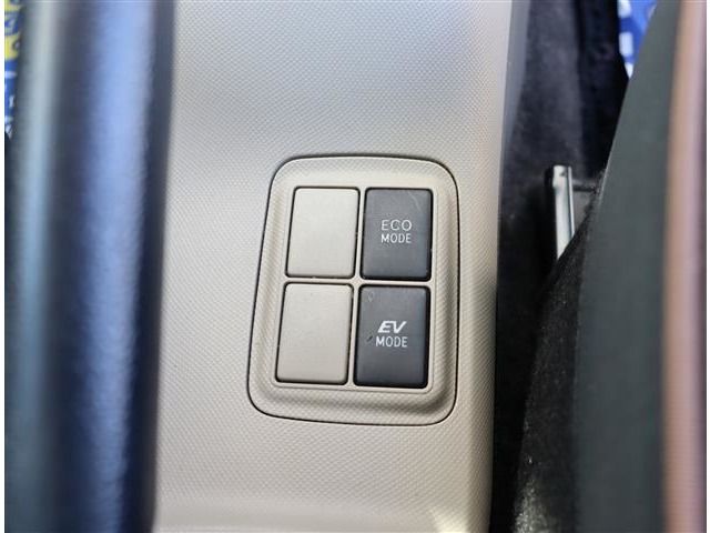 トヨタ アクア １．５ Ｇ H25年 (関東) 99