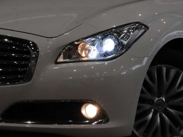 日産 シーマ　ハイブリッド ３．５ ＶＩＰ H24年 (関東) 99