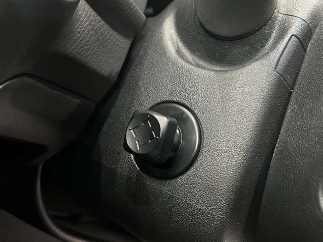 日産 シーマ　ハイブリッド ３．５ ＶＩＰ H24年 (関東) 99