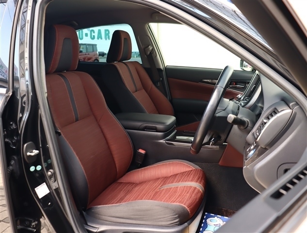 トヨタ クラウン　ハイブリッド ハイブリッド ２．５ Ｓ H25年 (関東) 99