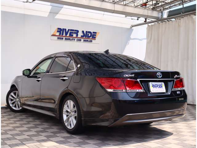 トヨタ クラウン　ハイブリッド ハイブリッド ２．５ Ｓ H25年 (関東) 99