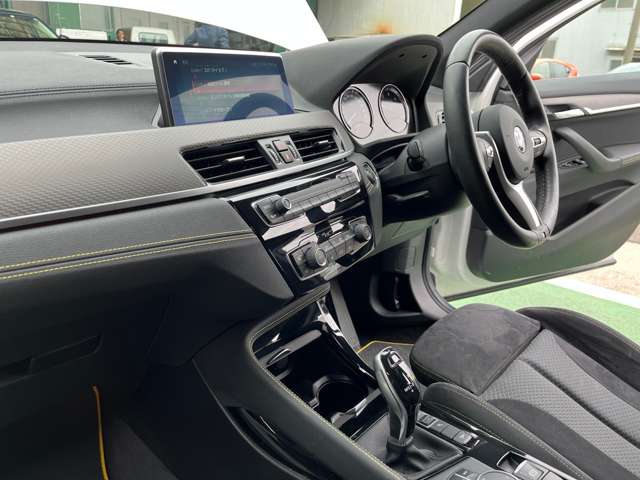 ＢＭＷ Ｘ２ Ｘドライブ１８Ｄ ＭスポーツＸ ディーゼルターボ ４ＷＤ R1年 (東海) 99