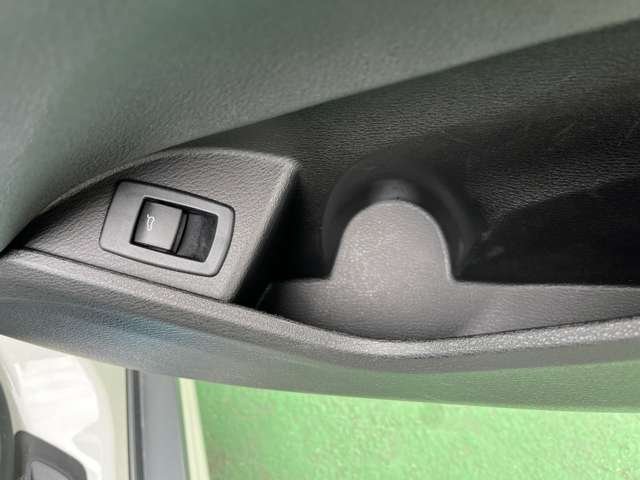 ＢＭＷ Ｘ２ Ｘドライブ１８Ｄ ＭスポーツＸ ディーゼルターボ ４ＷＤ R1年 (東海) 99