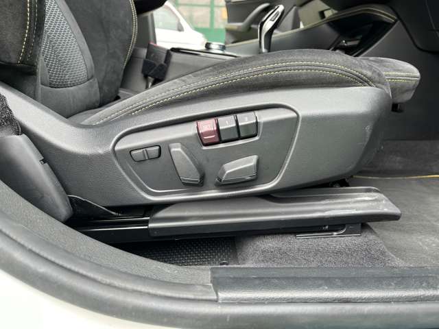 ＢＭＷ Ｘ２ Ｘドライブ１８Ｄ ＭスポーツＸ ディーゼルターボ ４ＷＤ R1年 (東海) 99