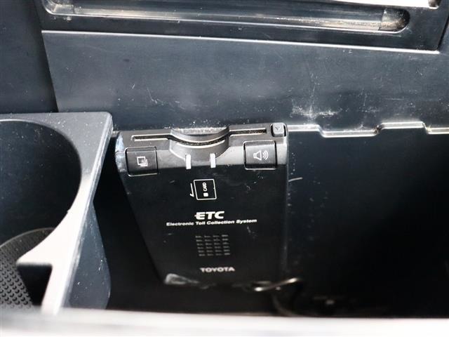 トヨタ アベンシスワゴン ２．０ ＸＩ H24年 (関東) 99