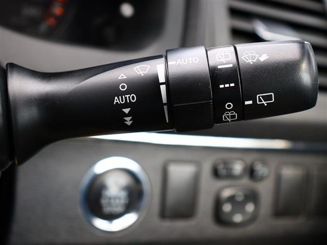 トヨタ アベンシスワゴン ２．０ ＸＩ H24年 (関東) 99