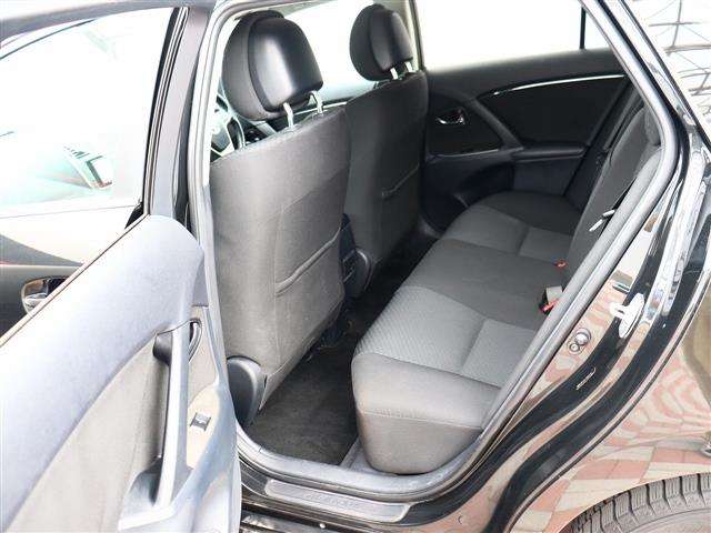 トヨタ アベンシスワゴン ２．０ ＸＩ H24年 (関東) 99