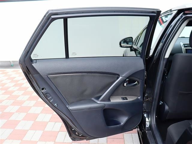 トヨタ アベンシスワゴン ２．０ ＸＩ H24年 (関東) 99