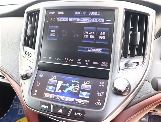 トヨタ クラウン　ハイブリッド ハイブリッド ２．５ Ｓ H25年 (関東) 99