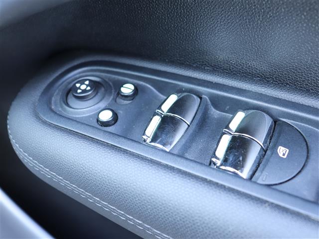 ミニ ミニクロスオーバー クーパーＳ オール４ H26年 (関東) 99