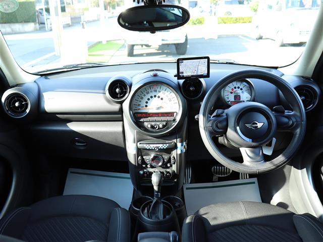 ミニ ミニクロスオーバー クーパーＳ オール４ H26年 (関東) 99